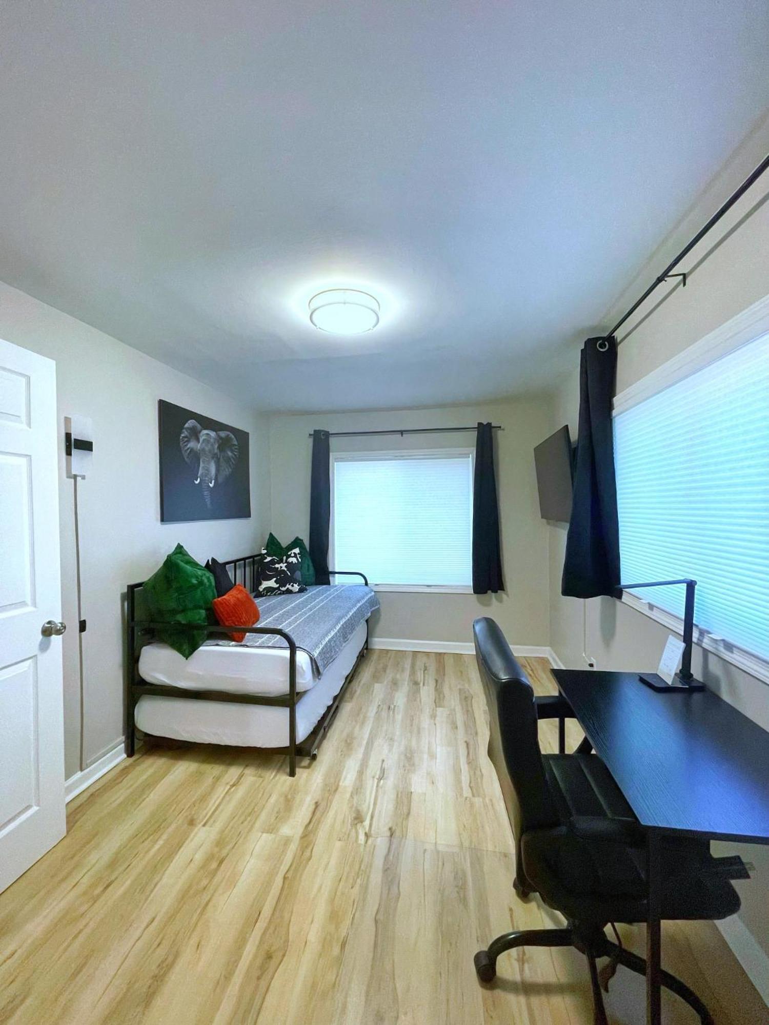 アトランタ*New* The Cozy Haven, 5 Minutes To Atl Airportアパートメント エクステリア 写真